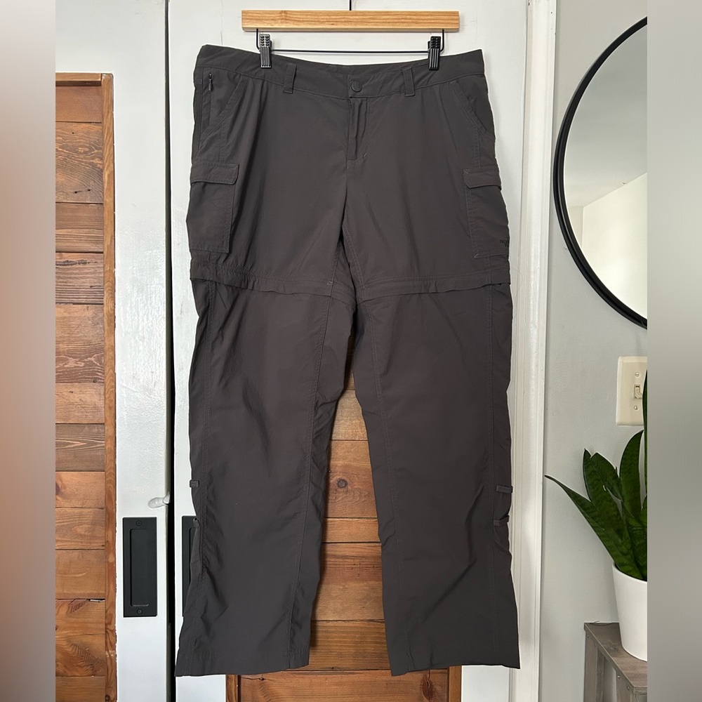 The North Face Women's Dark Gray Cargo Pants